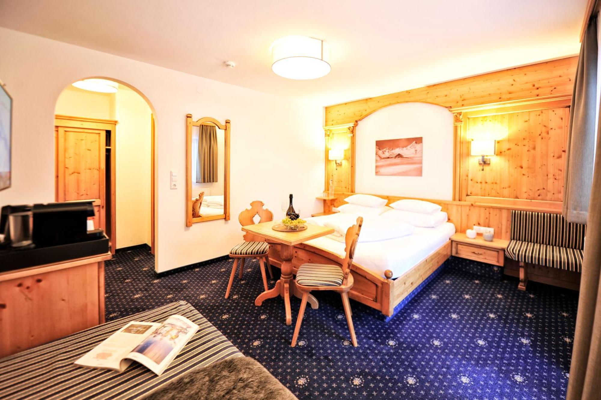 Hotel Garni Bellevue Ischgl Exteriör bild